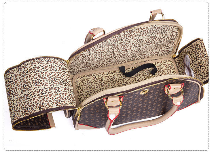Stylish PU Leather Pet Carrier Bag – Breathable, Lightweight & Durable