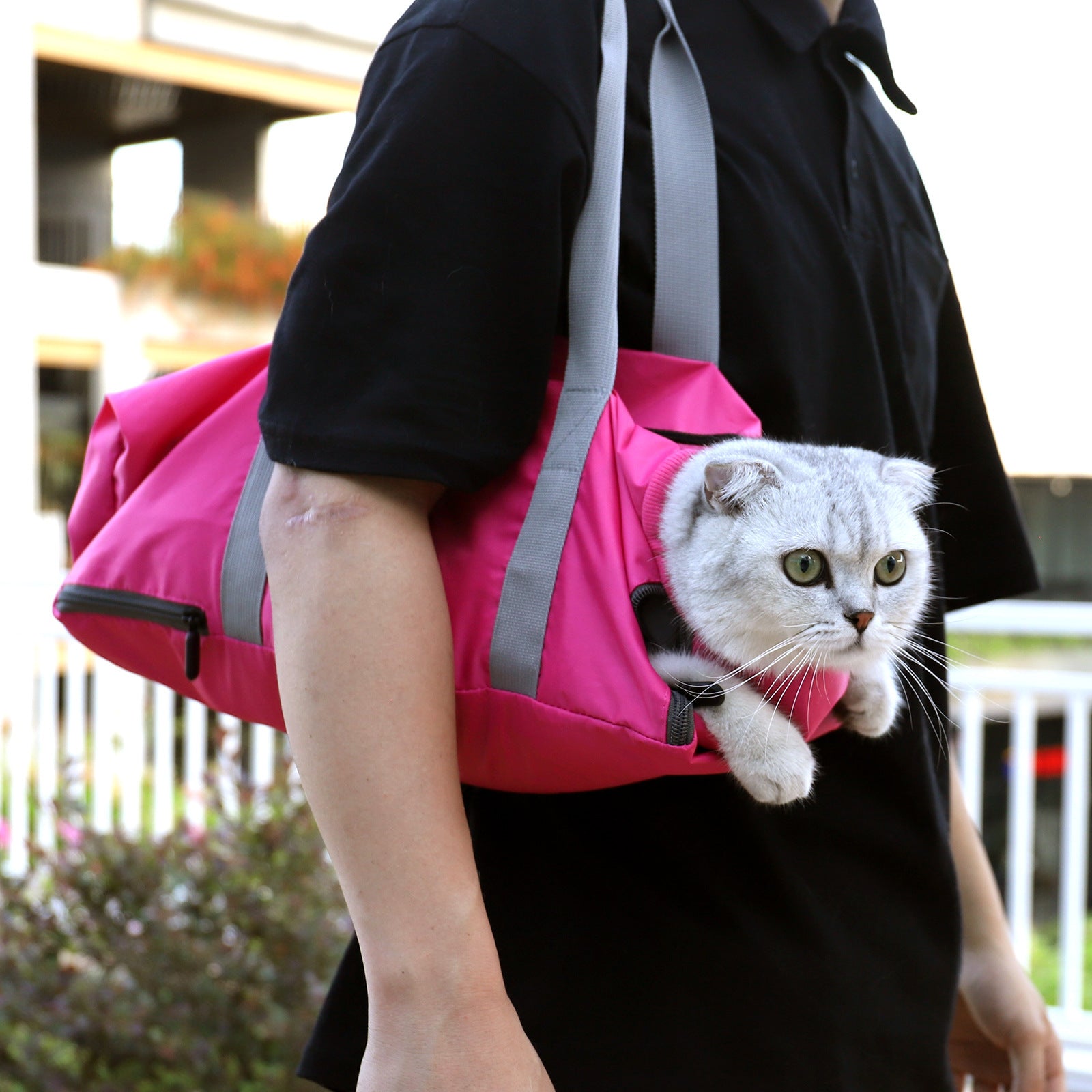 Double-Lined Cat Travel Bag – Anti-Scratch & Bite Resistant Pet Carrier